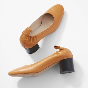 Everlane Day Heels size nine in good condition